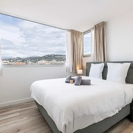 45 Croisette - Luxurious 3-bedroom Croisette Terrace&sea View Cannes