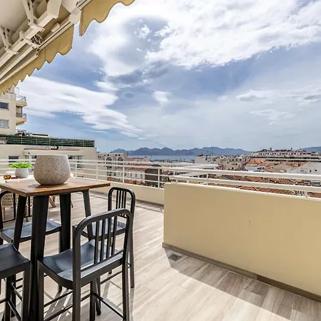 45 Croisette - Luxurious 3-bedroom Croisette Terrace And Sea View Cannes